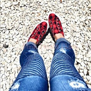 blowfish buffalo check